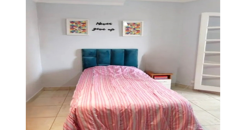  Sobrado à venda no Bairro da Vila Pereira Barreto na Rua Luís Carneiro,