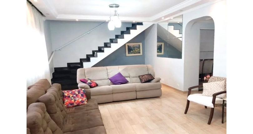  Sobrado à venda no Bairro da Vila Pereira Barreto na Rua Luís Carneiro,