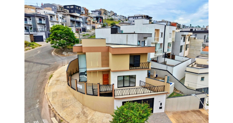 Sobrado à venda Rua das Sálvias, Portais (Polvilho) - Imóveis à Venda