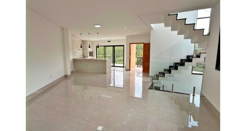 Sobrado à venda Rua das Sálvias, Portais (Polvilho) - Imóveis à Venda