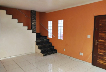 Sobrado à venda no Bairro do Jardim Mangalot na Rua Padre Aníbal Difrância