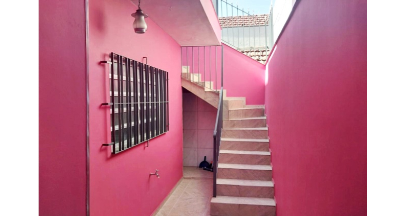 Sobrado à venda no Bairro do Jardim Mangalot na Rua Padre Aníbal Difrância