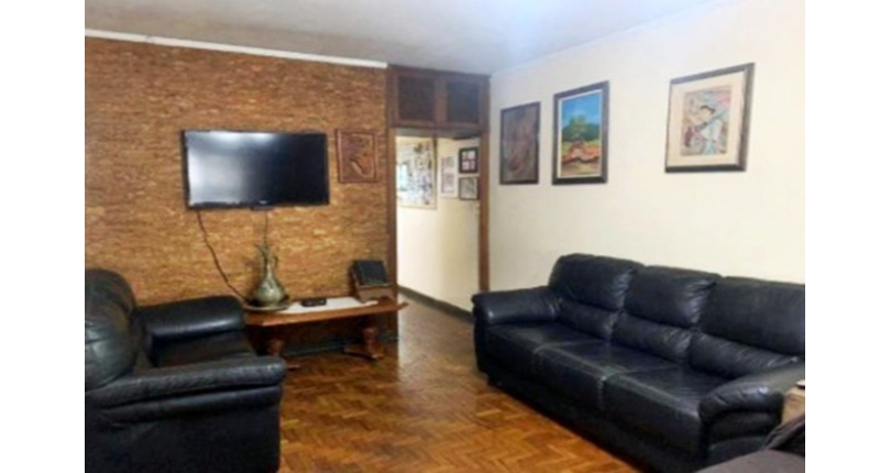 Sobrado à venda no Bairro do Parque São Domingos na Rua Homero Sales