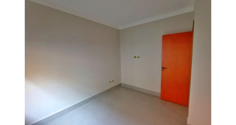 Sobrado novo à venda no Bairro do Parque São Domingos na Rua Vicente Gioberti  36