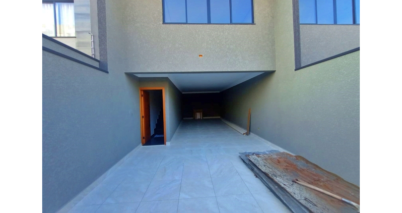 Sobrado novo à venda no Bairro do Parque São Domingos na Rua Vicente Gioberti  36