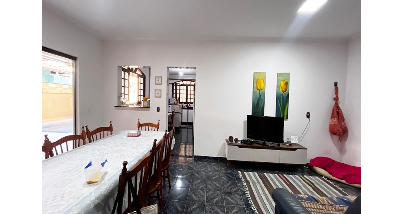 Sobrado à venda no Bairro do Jardim Líbano na Rua Adolfo Laurenti