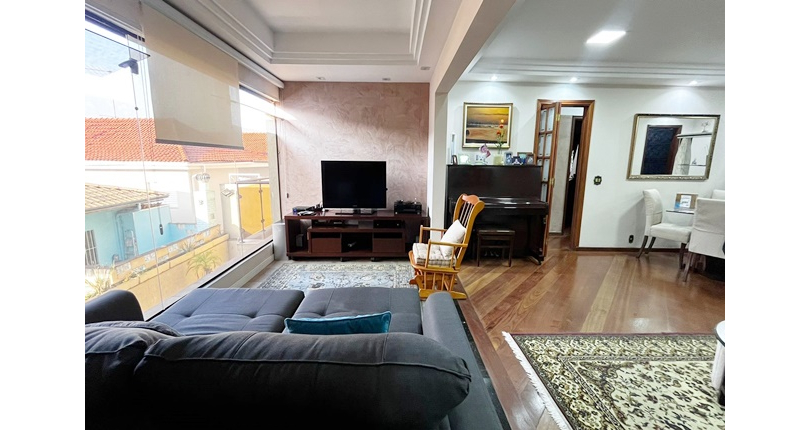 Sobrado à venda no Bairro do Jardim Líbano na Rua Adolfo Laurenti