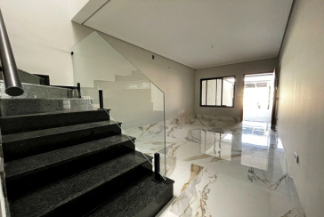  Sobrado novo à venda no Bairro do Jardim Felicidade (Zona Oeste) na Rua Rosálio José da Conceição 471