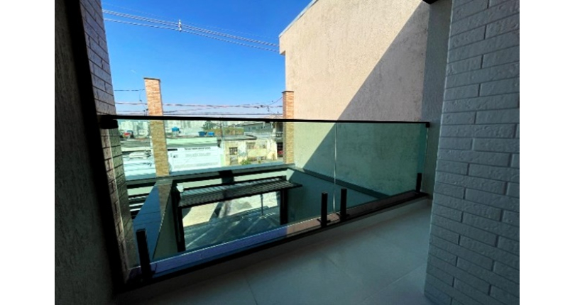 Sobrado novo à venda no Bairro do Jardim Felicidade (Zona Oeste) na Rua Rosálio José da Conceição 473,