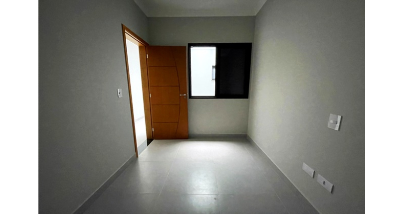 Sobrado novo à venda no Bairro do Jardim Felicidade (Zona Oeste) na Rua Rosálio José da Conceição 473,