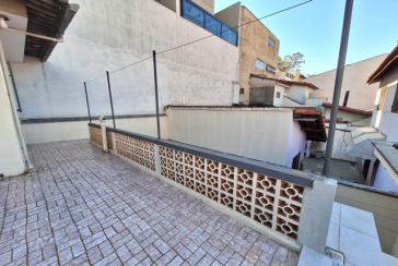  Casa Térrea à venda no Bairro do Parque São Domingos na Rua Vicente Gioberti 