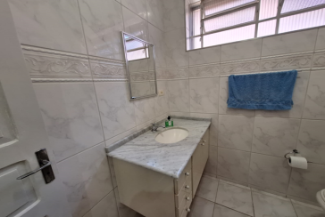  Casa Térrea à venda no Bairro do Parque São Domingos na Rua Vicente Gioberti 