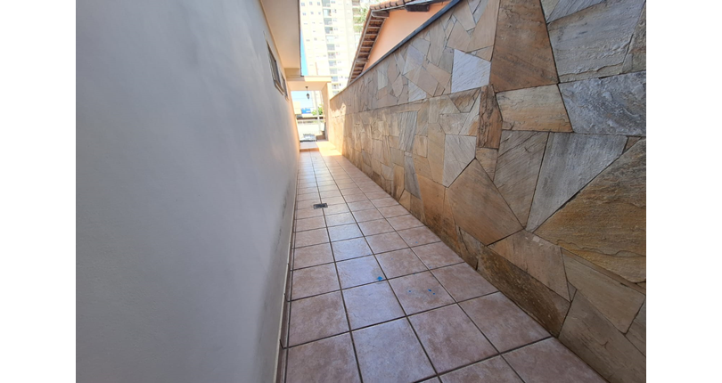  Casa Térrea à venda no Bairro do Parque São Domingos na Rua Vicente Gioberti 