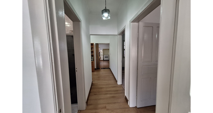  Casa Térrea à venda no Bairro do Parque São Domingos na Rua Vicente Gioberti 