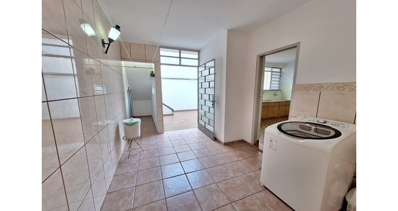  Casa Térrea à venda no Bairro do Parque São Domingos na Rua Vicente Gioberti 