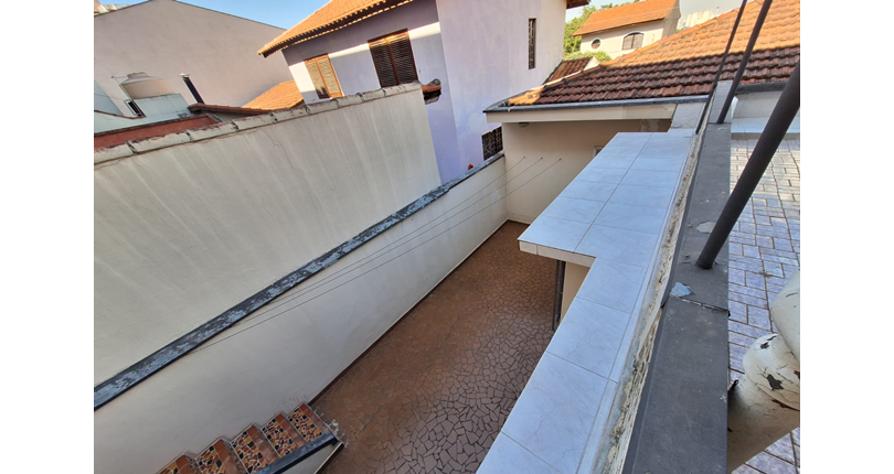  Casa Térrea à venda no Bairro do Parque São Domingos na Rua Vicente Gioberti 