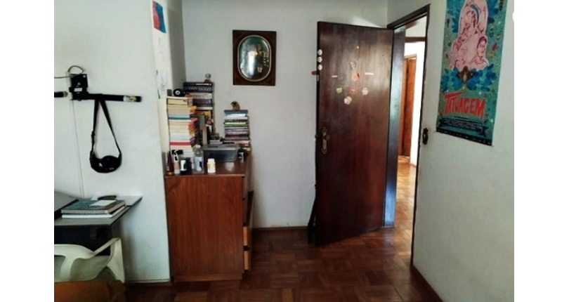 Sobrado à venda no Bairro do Parque Maria Domitila na Rua Domingos de Magalhães