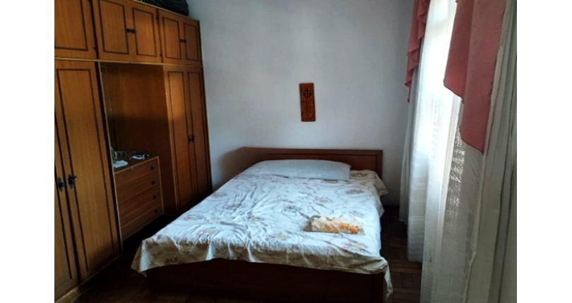 Sobrado à venda no Bairro do Parque Maria Domitila na Rua Domingos de Magalhães