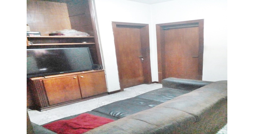 Casa para à venda no Bairro do Jardim Santo Elias na Rua Armando Flamarion Coelho