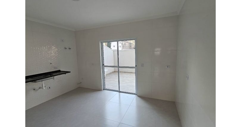 BELO Sobrado novo à venda no Bairro da Vila Guedes na Rua Doutor Nuno de Andrade 41