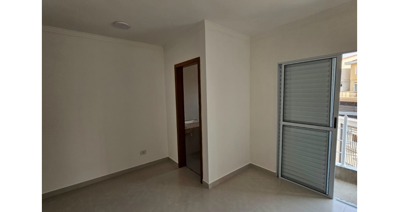 BELO Sobrado novo à venda no Bairro da Vila Guedes na Rua Doutor Nuno de Andrade 41