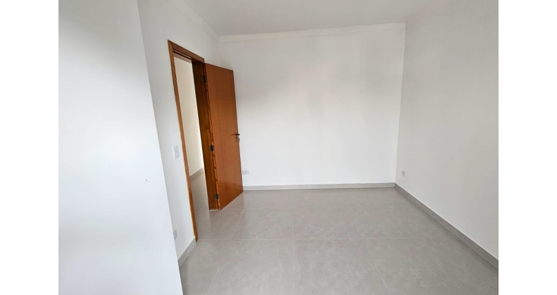 BELO Sobrado novo à venda no Bairro da Vila Guedes na Rua Doutor Nuno de Andrade 41