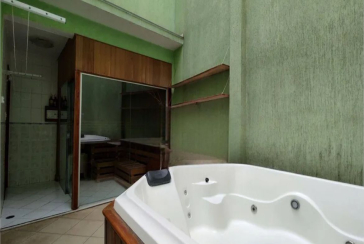 Sobrado à venda no Bairro da Chacara Inglesa na Rua Pompeu Sobrinho