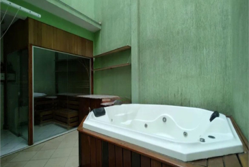 Sobrado à venda no Bairro da Chacara Inglesa na Rua Pompeu Sobrinho