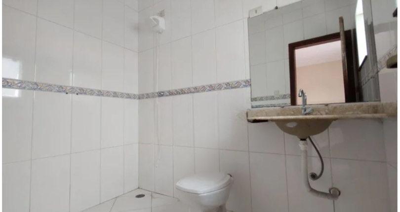 Sobrado à venda no Bairro da Chacara Inglesa na Rua Pompeu Sobrinho