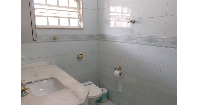 Sobrado à venda no Bairro do Jardim São Ricardo na Rua Ferdinando Rutini,