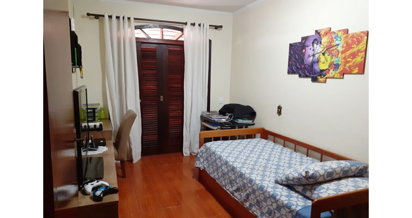 Sobrado à venda no Bairro do Jardim São Ricardo na Rua Ferdinando Rutini,