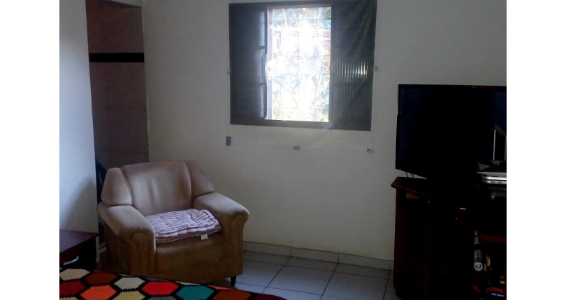 Casa à venda no Bairro do Jardim Vivan na Rua Barra do Bacururu