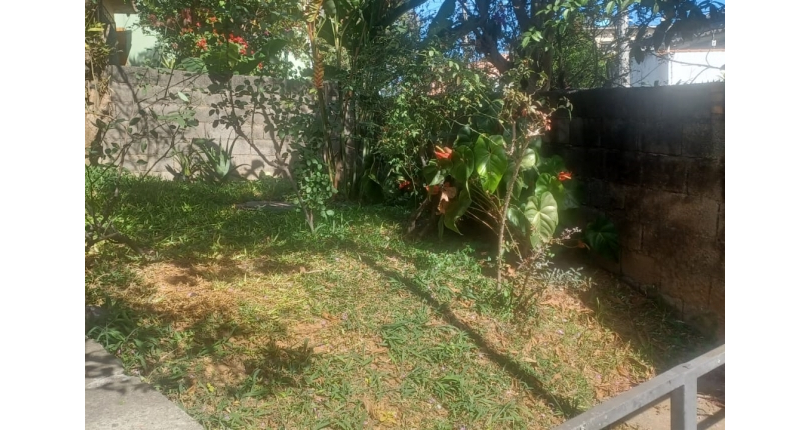 Casa à venda no Bairro do Jardim Vivan na Rua Barra do Bacururu