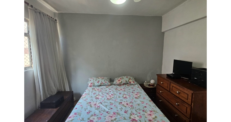 Apartamento à venda no Bairro do Jardim Santo Elias na Rua Ademar Martins de Freitas 250