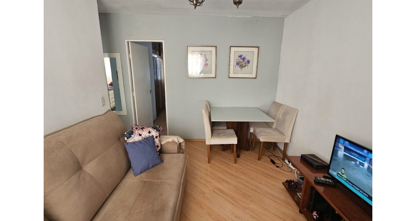 Apartamento à venda no Bairro do Jardim Santo Elias na Rua Ademar Martins de Freitas 250