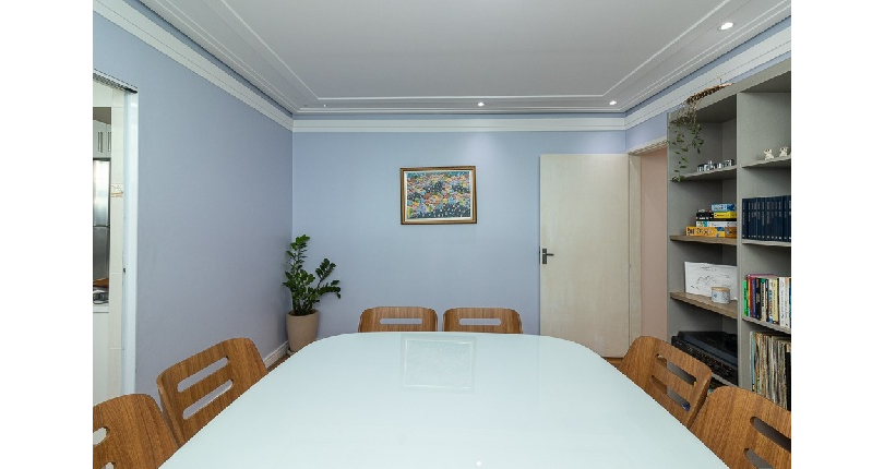 Lindo Sobrado à venda no Bairro do Parque São Domingos na Rua Artur Bastos,