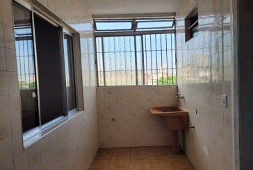 Sobrado à venda no Bairro da Vila Mangalot na Rua José Ataliba Ortiz,