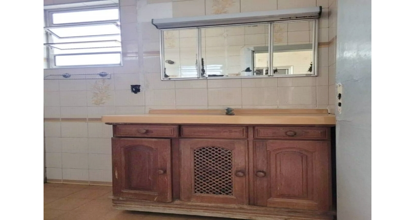 Sobrado à venda no Bairro da Vila Mangalot na Rua José Ataliba Ortiz,