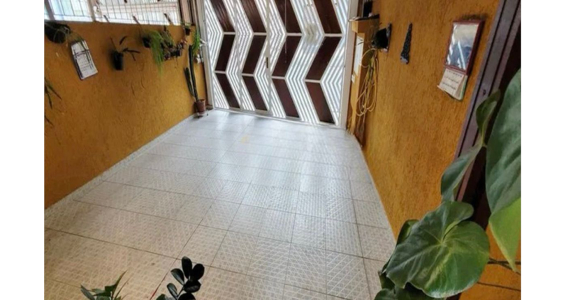 Sobrado à venda no Bairro da Chacara Inglesa na Rua Pompeu Sobrinho,