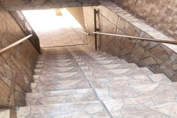 Sobrado à venda no Bairro da Vila Aurora na Rua Olímpio Barcelos