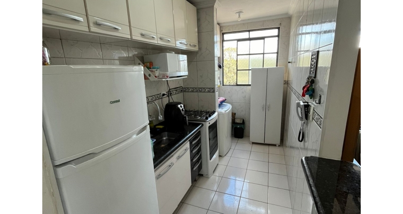 BELO Apartamento à venda no Bairro do Jardim Santo Elias na Rua Ademar Martins de Freitas 257, Condomínio Edifício Residencial Pirituba CDHU,