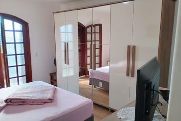 Sobrado à venda no Bairro do Jardim Maristela na Rua Erva Divina