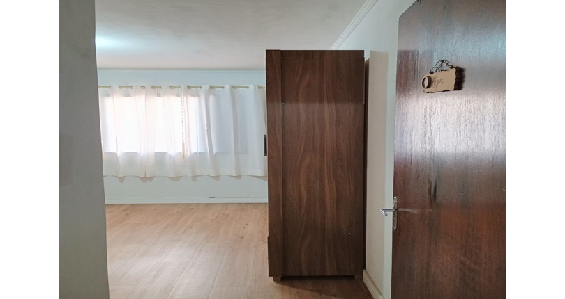 Sobrado à venda no Bairro do Jardim Maristela na Rua Erva Divina