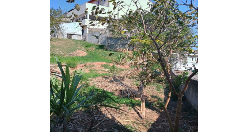 Terreno à venda no Bairro da Vila Clarice na Rua Coronel Walter da Silva Porto