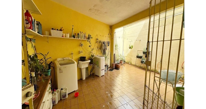 Sobrado à venda no Bairro do City Recanto Anastacio na Rua Pico do Jaraguá,