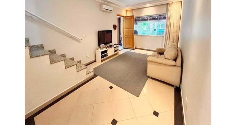 Belo Sobrado à venda no Bairro do City Recanto Anastácio na Rua União Federativa