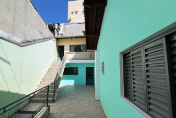 Sobrado para renda à venda no Bairro do Jardim Santa Lucrécia na Rua Pêra-Marmelo