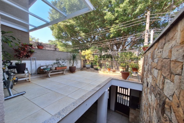 BELO Sobrado à venda no Bairro do Jardim Cidade Pirituba na Rua Pináceas,