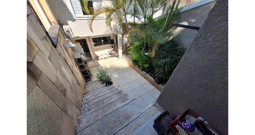 BELO Sobrado à venda no Bairro do Jardim Cidade Pirituba na Rua Pináceas,