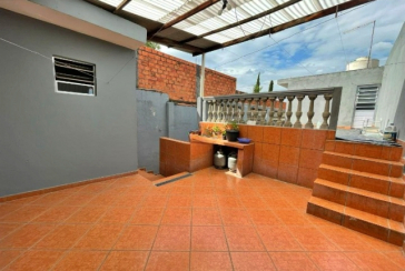 Casa térrea à venda no Bairro da Vila Jaguara na Rua Paúva,